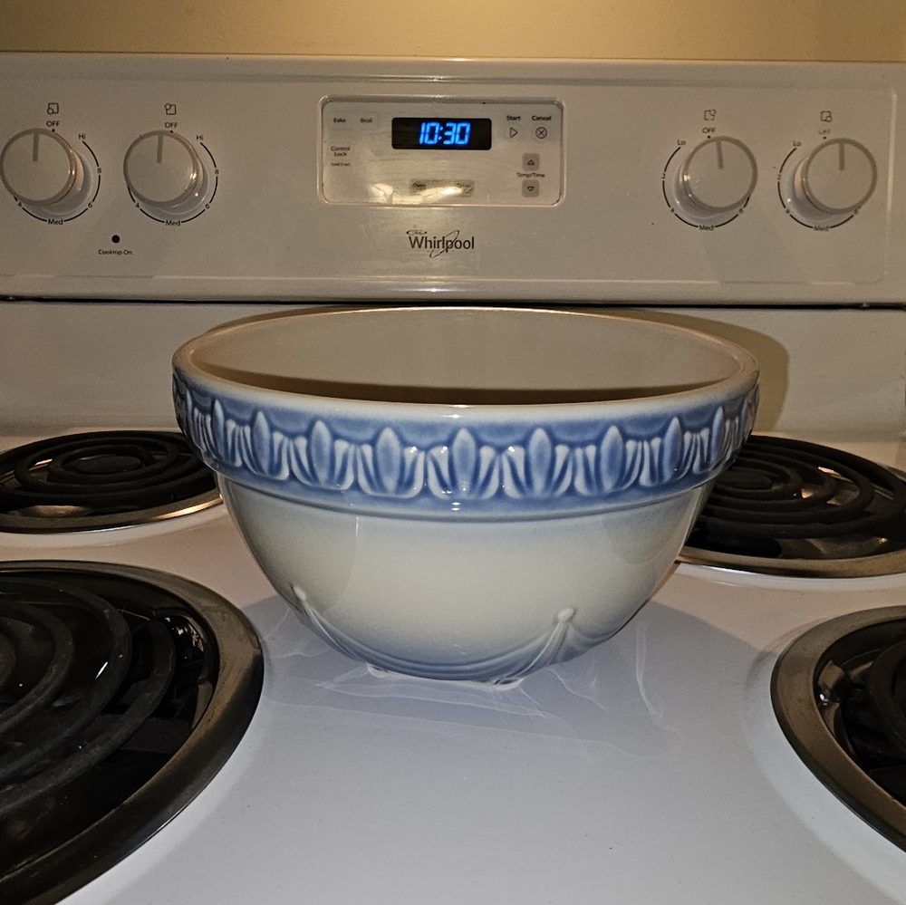 Longaberger pottery set